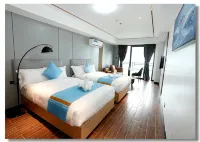 Golden Seagulls Hotel (Free Airport Shuttle Service)