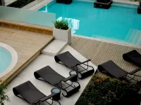 F1 Hotel Manila BGC Hotels near Serendra