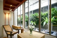 Chern Bangkok - Ostelli