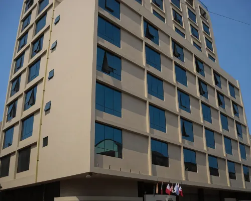 Hotel Continental Lima Hotels near Gran Chimu