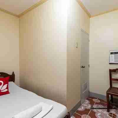 Coffeeswings Lodging House Rooms