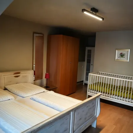 Apartment Cajus - centrally located "Am Alten Strom" with quiet roof terrace