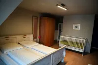 Apartment Cajus - centrally located "Am Alten Strom" with quiet roof terrace
