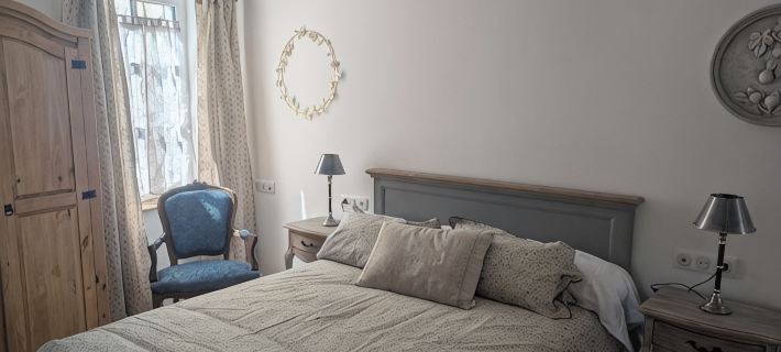 Aux 3 Maillets 1. Beautiful apartment in a 16th-century house. Hotels in Bourges
