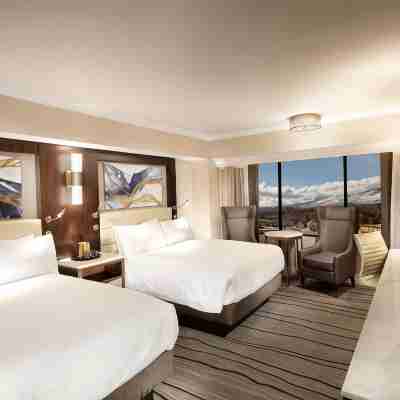 Peppermill Resort Spa Casino Rooms