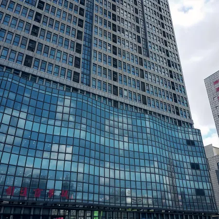 Zhaoyuan Junqi Homestay (Jincheng Building Branch)