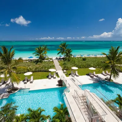 Windsong on the Reef Hotels near Providenciales International Airport