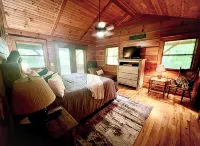 Come and enjoy Bryson City! Just minutes from NOC, Deep Creek, GSMNP, Fishing!!!