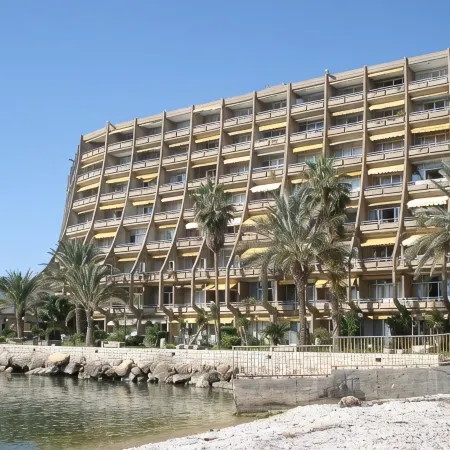 St Paul Resort