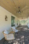 Roundtop show, Marburger Escape!  5 miles from downtown Roundtop! - 4-Star