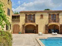 Cadre d'Exception Hotels in Orange