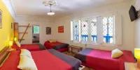 Hostal Rio Amazonas - Bed and Breakfasts