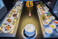Hotel Inn Design Laval