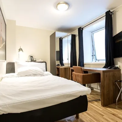 Chesterfield Hotel Hotels near Trondheim Central Station