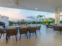Beautiful Modern Villa Ferraj, Amazing Sea Views! Hotels in Mount Standfast