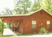 3-Bedroom 3-Bath Cabin 6 Minute Drive to Harrah's Casino - 1 GIG Internet