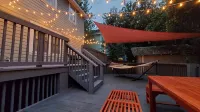 Perfect Background Hangout-Café Lit Patio, Bonfire, BBQ Grill-Near UF Stadium!