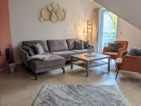 Traumhafte Wohnung Über Zwei Ebenen mit Infrarotkabine, Balkon und Terrasse - Apartments