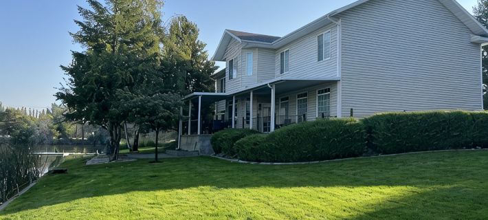 Lakefront Getaway with Game Room and Theater Seating Hotels in Moses Lake
