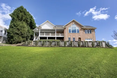 #1 Rated Vacation Home w/ Deep Water on the Main Channel