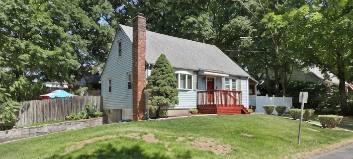 Home Sweet Home in Danbury Hotels in Danbury