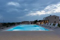 Joy, emotions of Casa Barone, sea view, swimming pool, wifi, barbecue -  Holiday Villas