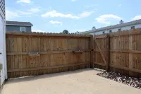 Cozy 2-Bedroom Townhome Close to Everything - 3-Star