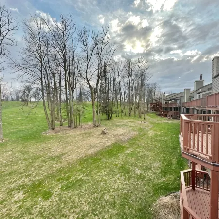 Golf Course View Sleeps 12 3 Bedroom w/Loft Better Than Any Motel.