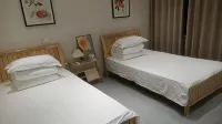 崇山居民宿