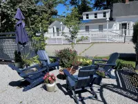 Cheerful, modern 2 bedroom loft apartment on the Coast of Maine - 3성급