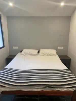12 Monks Hostel
