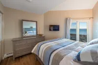 Sunrise Catcher with a Panoramic View! - 4-Star