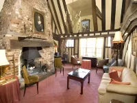 White Hart Hotel by Greene King Inns - Parkplatz
