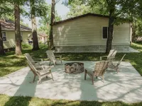 Mooseyard Lodge Hotels in Wescott