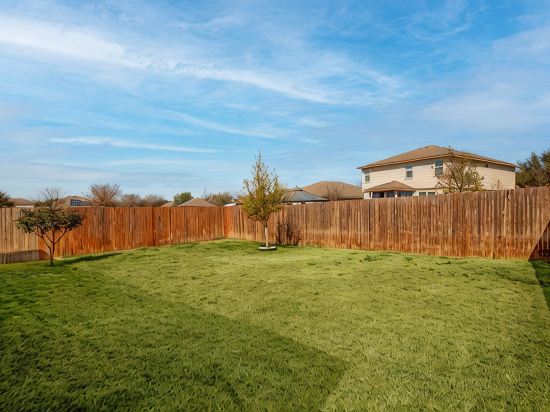 Cozy Home Near AF BMT Lackland, Seaworld, Riverwalk, Six Flags & More