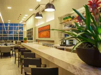BH Raja Hotel Hoteles cerca de Centro Comercial BH