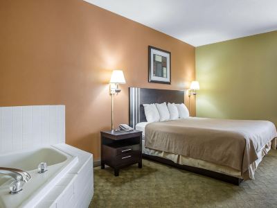 Quality Inn