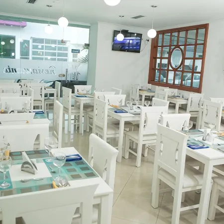 Hotel Costa Bonita