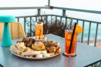Hotel Jolly Roger - breakfast