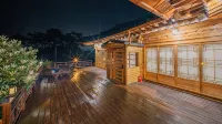Yeosu Haneulchae Hanok Pension - ที่มีอ่างอาบน้ำ