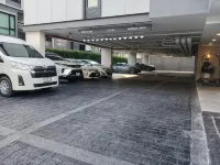 健康飯店-素坤逸107號 - 停車場