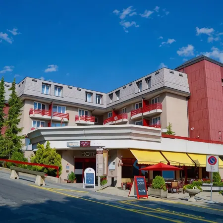 Alpine Classic Hotel