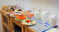 CarlstadCity H Boutique Hotell - Aamiainen