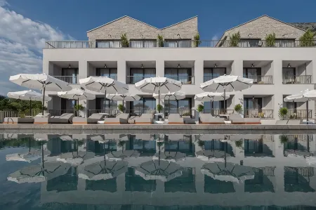Vivid Blue Serenity Resort