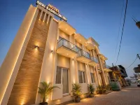 Hotel Shri Radha Orchid - Hot Tub