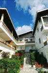 Gem Holiday Beach Resort - 2 ดาว