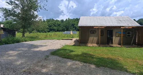 Cozy cottage located on 133 acres. - 3-Star