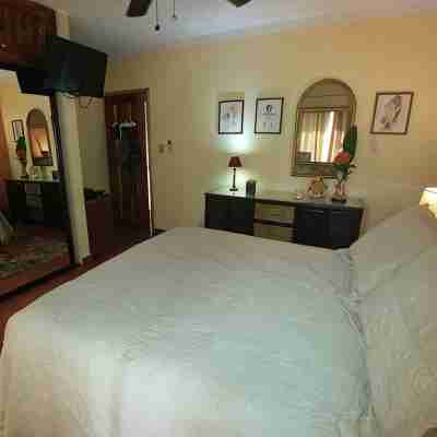 A-308 Enjoy Your Vacation in This Beautiful Condominium! Rooms