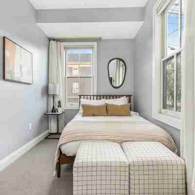 Wickenden 2Br Near Brown, Risd & Downtown Rooms