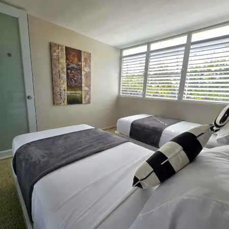 Lakefront Near Airport & Adventures +Solar Battery